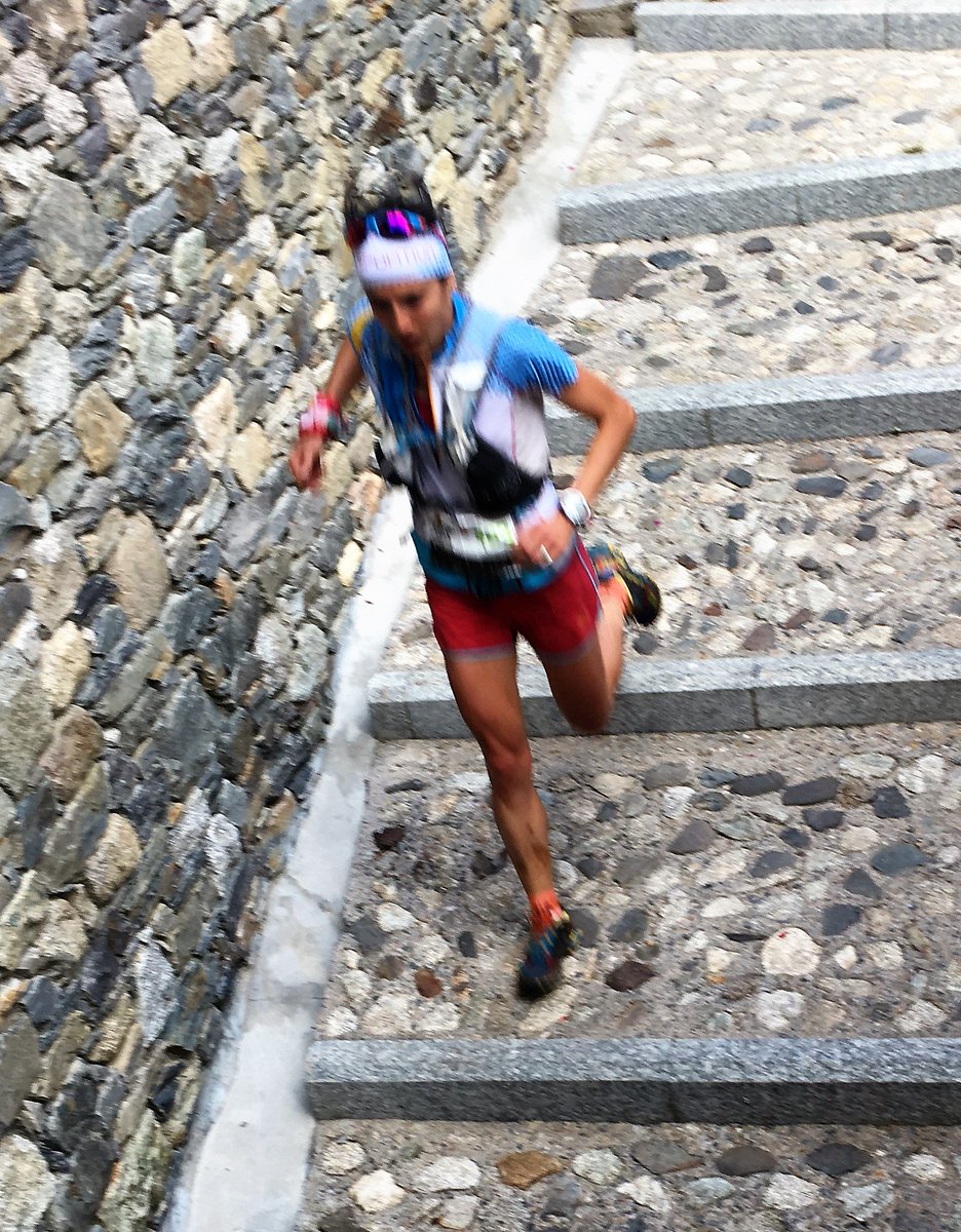 CarrerasMontana's tweet photo. CAMPEONES DEL MUNDO MARATON #Skyrunning en #buffepictrail Maite Maiora y Stian Argemund-Vik. https://t.co/qg0wOrDicF https://t.co/61J33GseIn