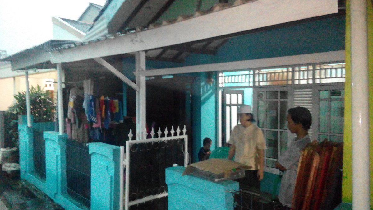andreas_danton's tweet photo. Di jual Rumah di perbatasan Depok lama dan citayam buka harga 550jt SHM luas 140m minat hub saya https://t.co/H9OEEW7jdZ