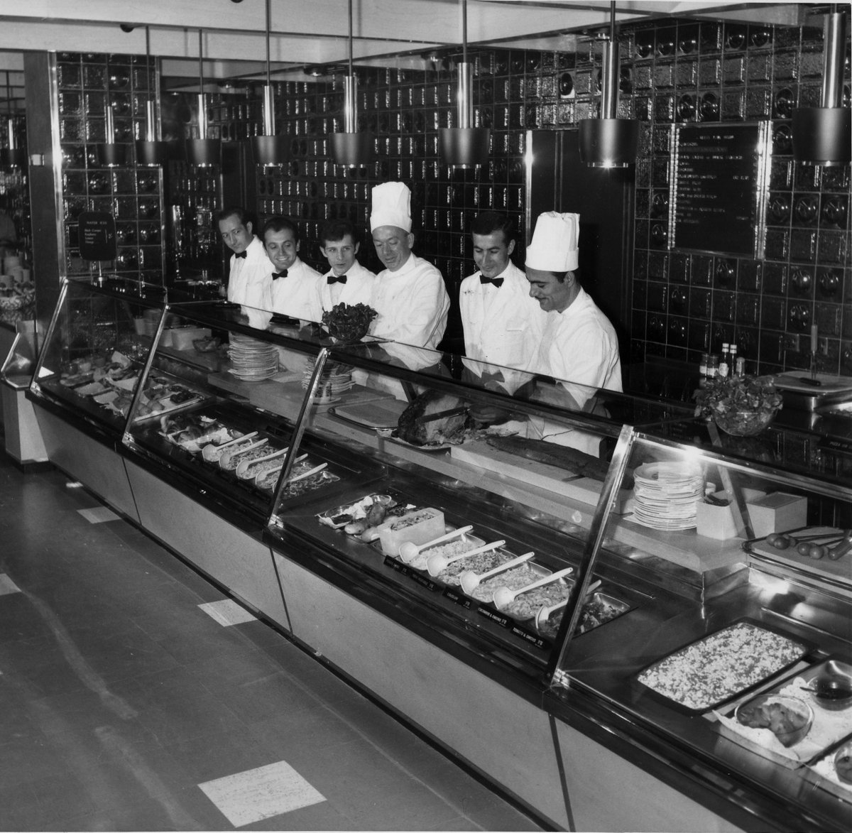 Flashbak Com On Twitter The Brass Rail Salt Beef Bar In Selfridges Fifty Years Ago This Summer
