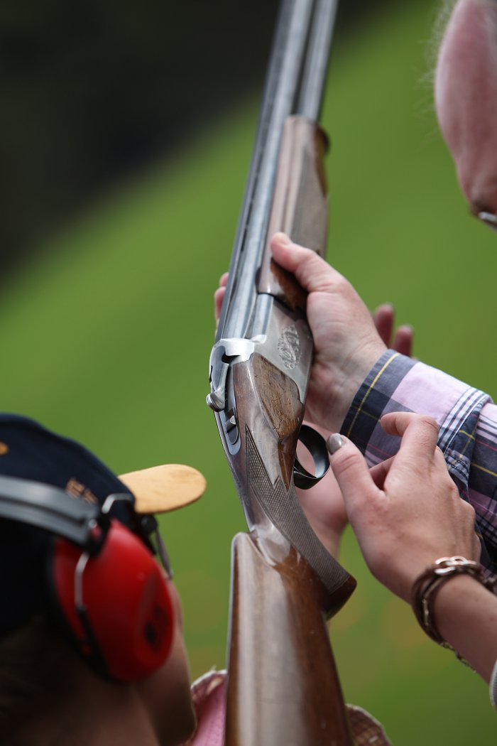 conistonhotel's tweet image. Check your stance and line up your shot! £80 for 2 - 1 hr shooting with full instruction: ow.ly/WBHF302v3fl