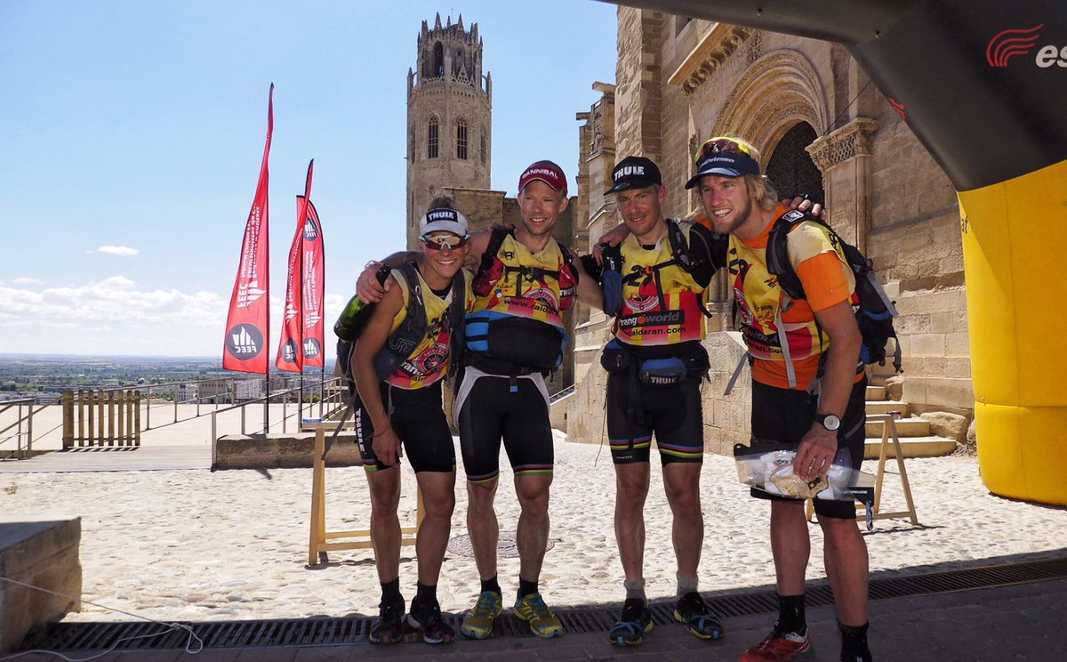 FEEC_cat's tweet photo. L'equip suec @Thule es proclama campió d'Europa de raids de muntanya al #RaidAran2016 https://t.co/dbuwtHXcqv