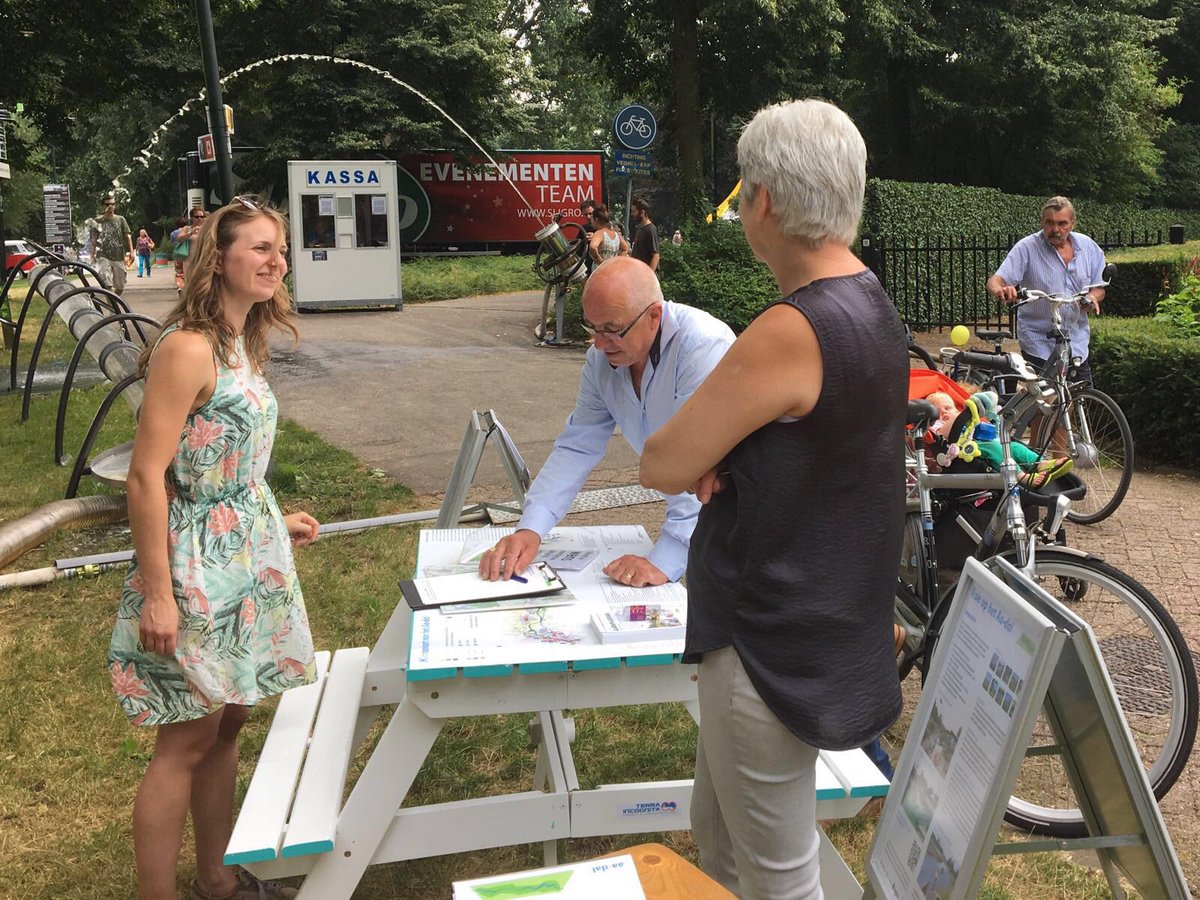 LangsdeAa's tweet photo. Visie Aa-dal @FabriekMagnifiq We staan op het WaterPoortPlein bij entree vanJulianapark in centrum @gemVeghel https://t.co/bWg2bIIJtz