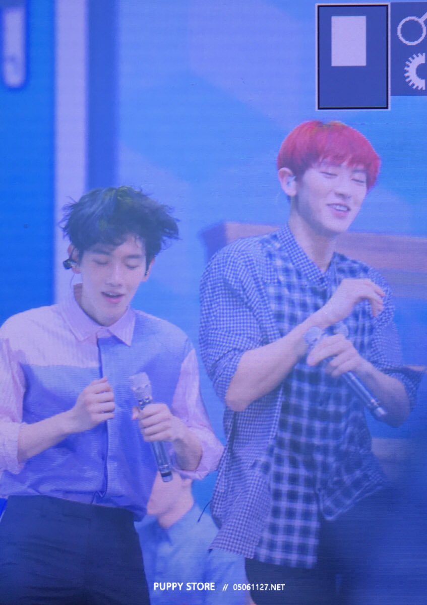 B506bhqx's tweet photo. ความชานแบค ฟินลืมไปสิฮือออออ ㅠㅠ #chanbaek
https://t.co/6uINBPq9eo
