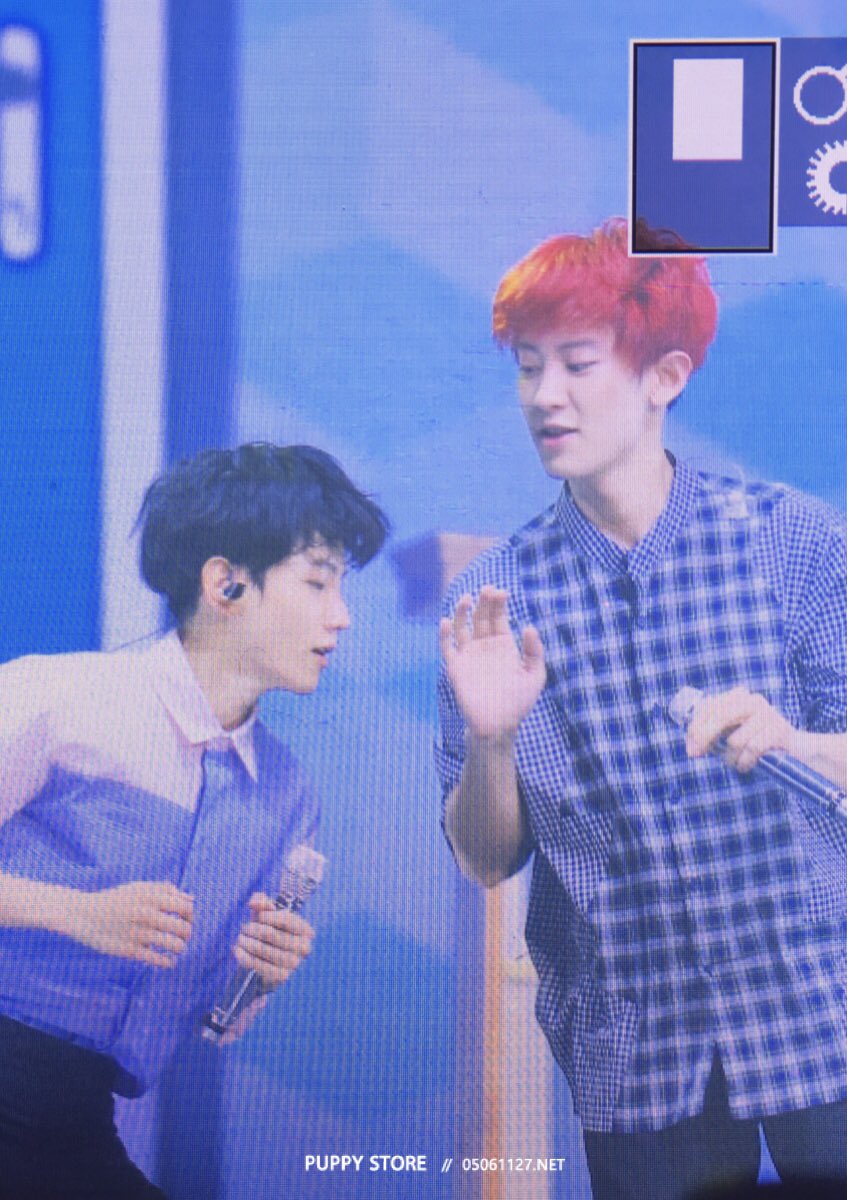 B506bhqx's tweet photo. ความชานแบค ฟินลืมไปสิฮือออออ ㅠㅠ #chanbaek
https://t.co/6uINBPq9eo