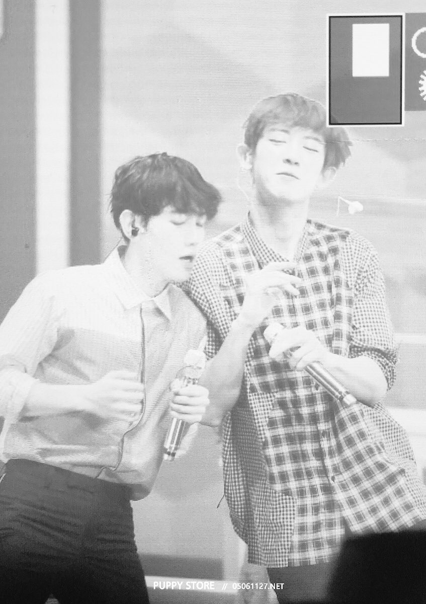 B506bhqx's tweet photo. ความชานแบค ฟินลืมไปสิฮือออออ ㅠㅠ #chanbaek
https://t.co/6uINBPq9eo