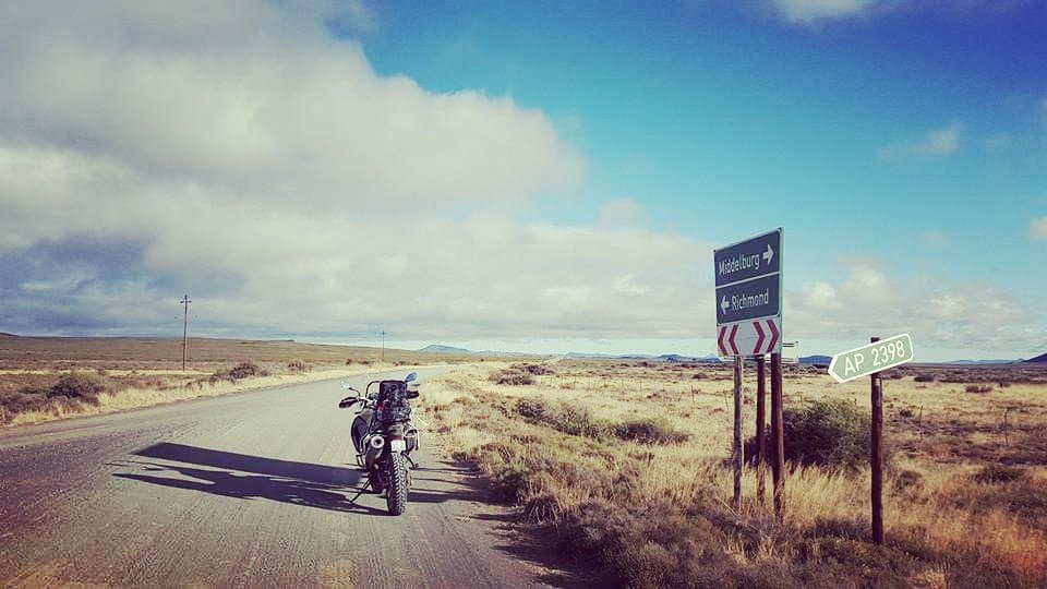 Tjoppie25's tweet photo. Just done 1844kms of awesome riding from Jo'burg to fetch my new wheels @ZambesiMotorrad  @Bikeroutescoza @myFiets https://t.co/rZM3Nocpbc
