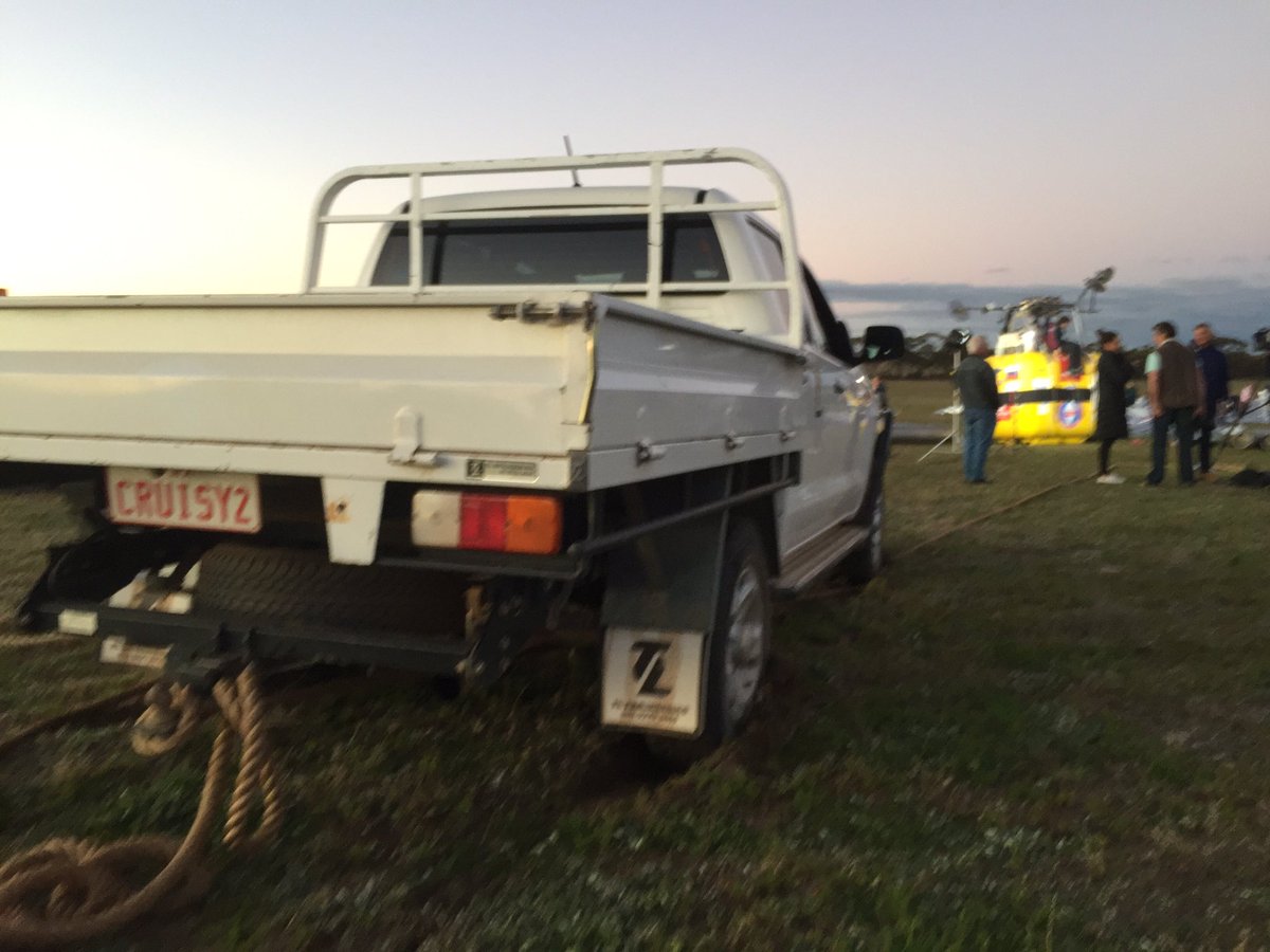 Kim Graham (@breakawaydowns) on Twitter photo 