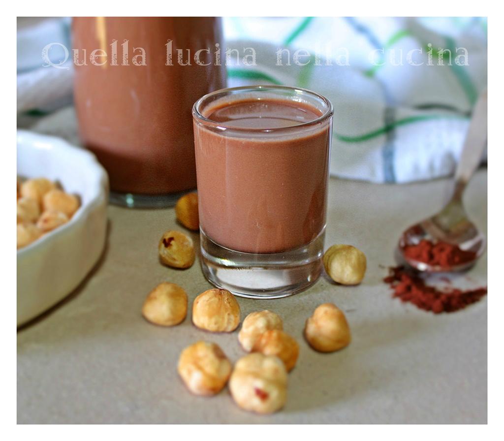Latte alla nutella - nutella milk | Quella lucina nella cucina bit.ly/29RWiX2