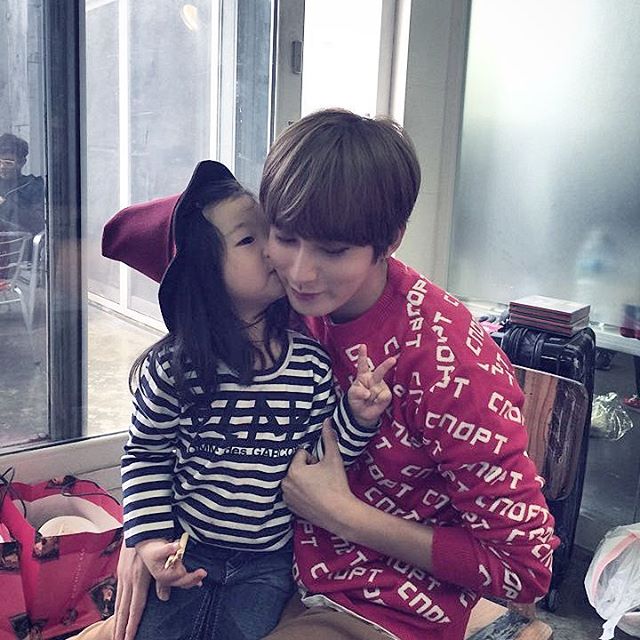 Zihyo_Pics's tweet photo. :') #Zihyo #Jaeco #blockb #jaehyo #zico 
#재효 #지코 #블락비
@ZICO92 @blockbhyo https://t.co/waXPI2k14X