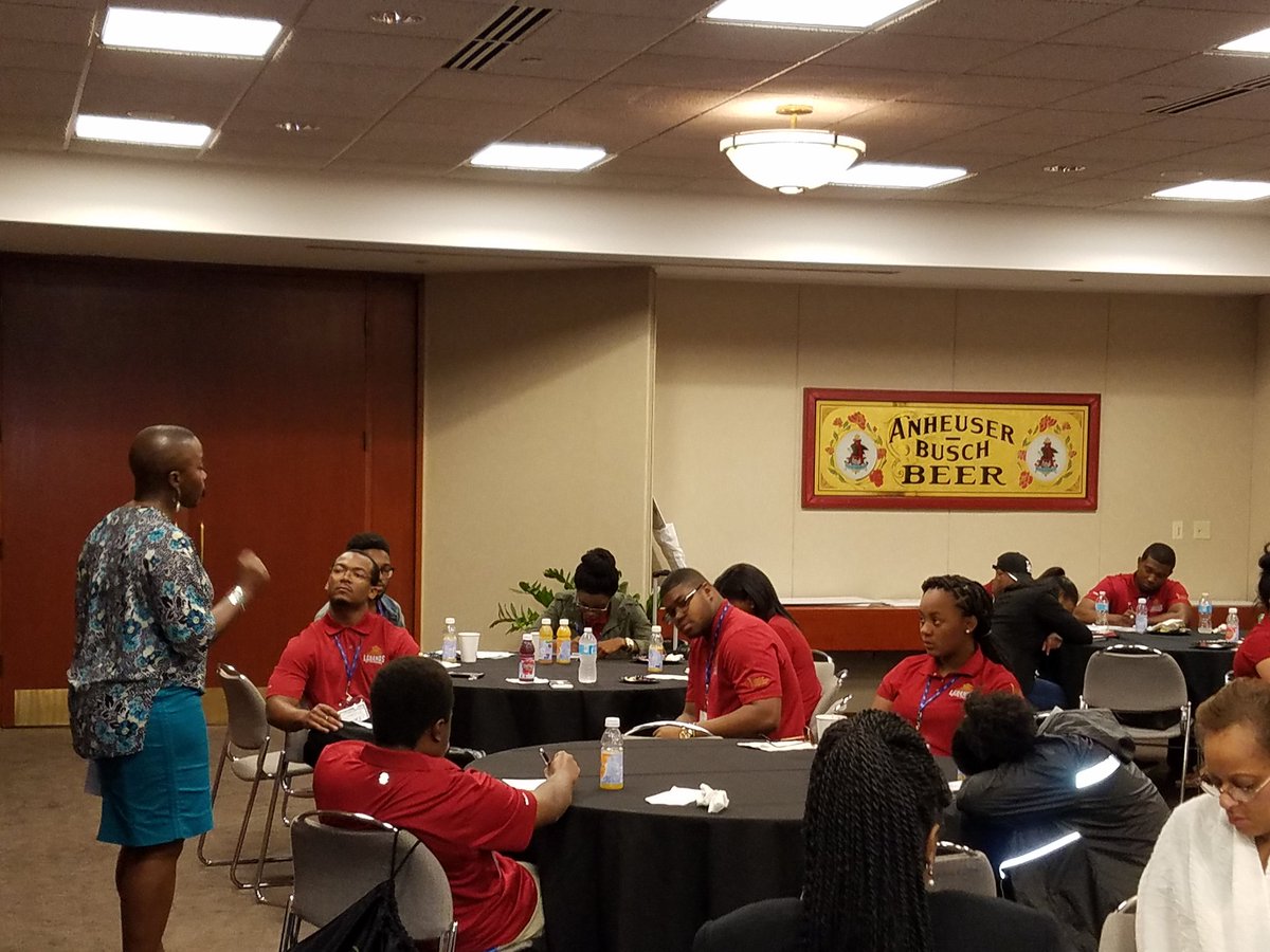 JulioFSuarez's tweet photo. Kicking off day 3 for #ABLegends @UNCF https://t.co/fWoytKzGXP