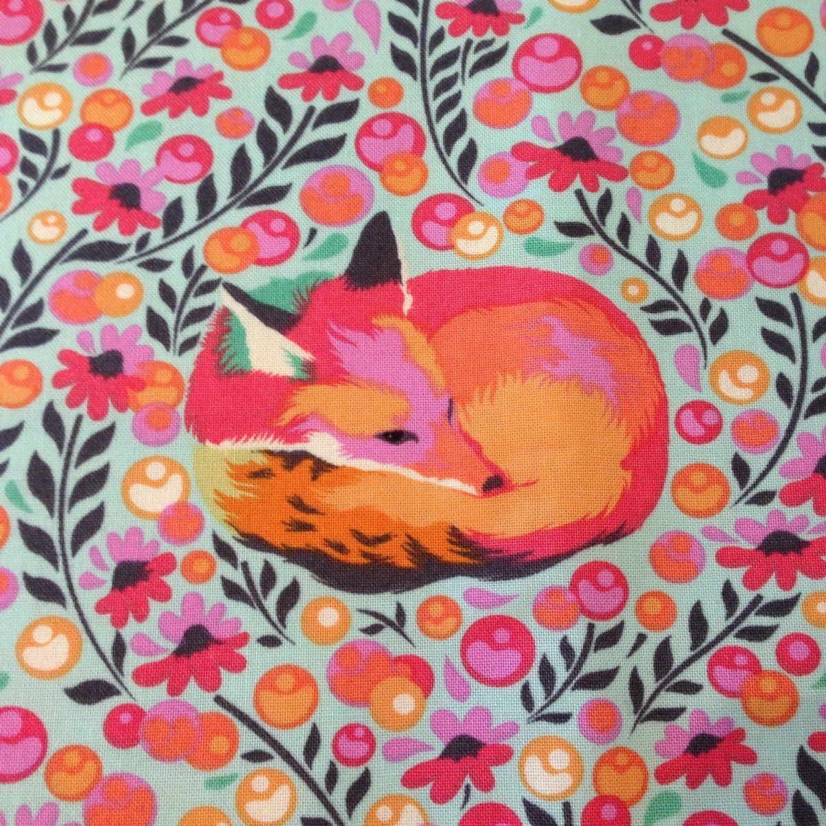 TTBabies's tweet photo. Foxy Blanket - Quilt, Playmat, Nursery Decor, Gift - Fox Nap Wood… https://t.co/sMcxcVNgla #Nurseryinspo #CotBedding https://t.co/txlpvYjus4