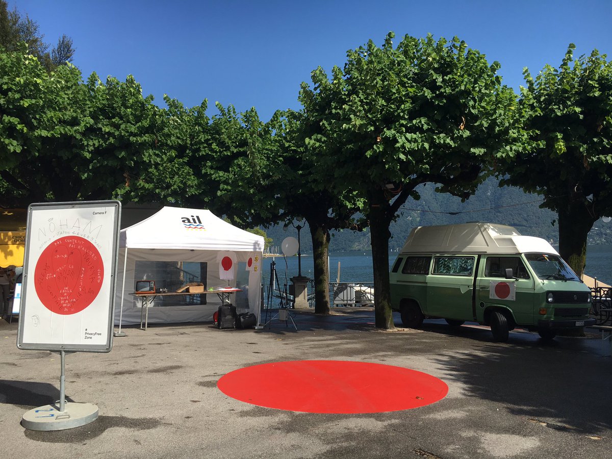 matteofieni's tweet photo. Splende il sole. Temperatura perfetta. Reading #4 "Il simulacro" h 18:00 alla #PrivacyFreeZone @longlakelugano https://t.co/0WSnhdTFiE