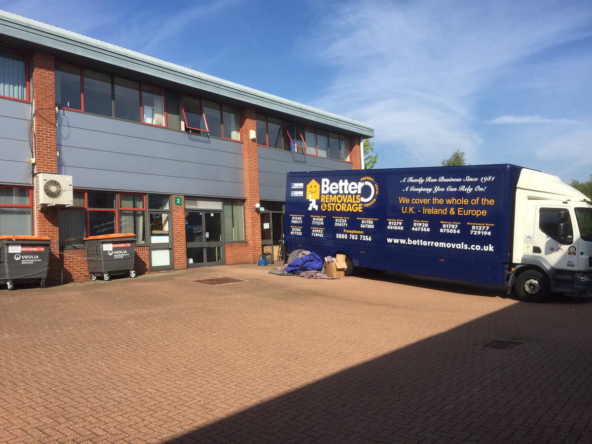 betterremovals's tweet image. Office relocation in Hertford.  Day 3 of 5.  #BetterCommercialMoves.   18 guys today working hard in the heat