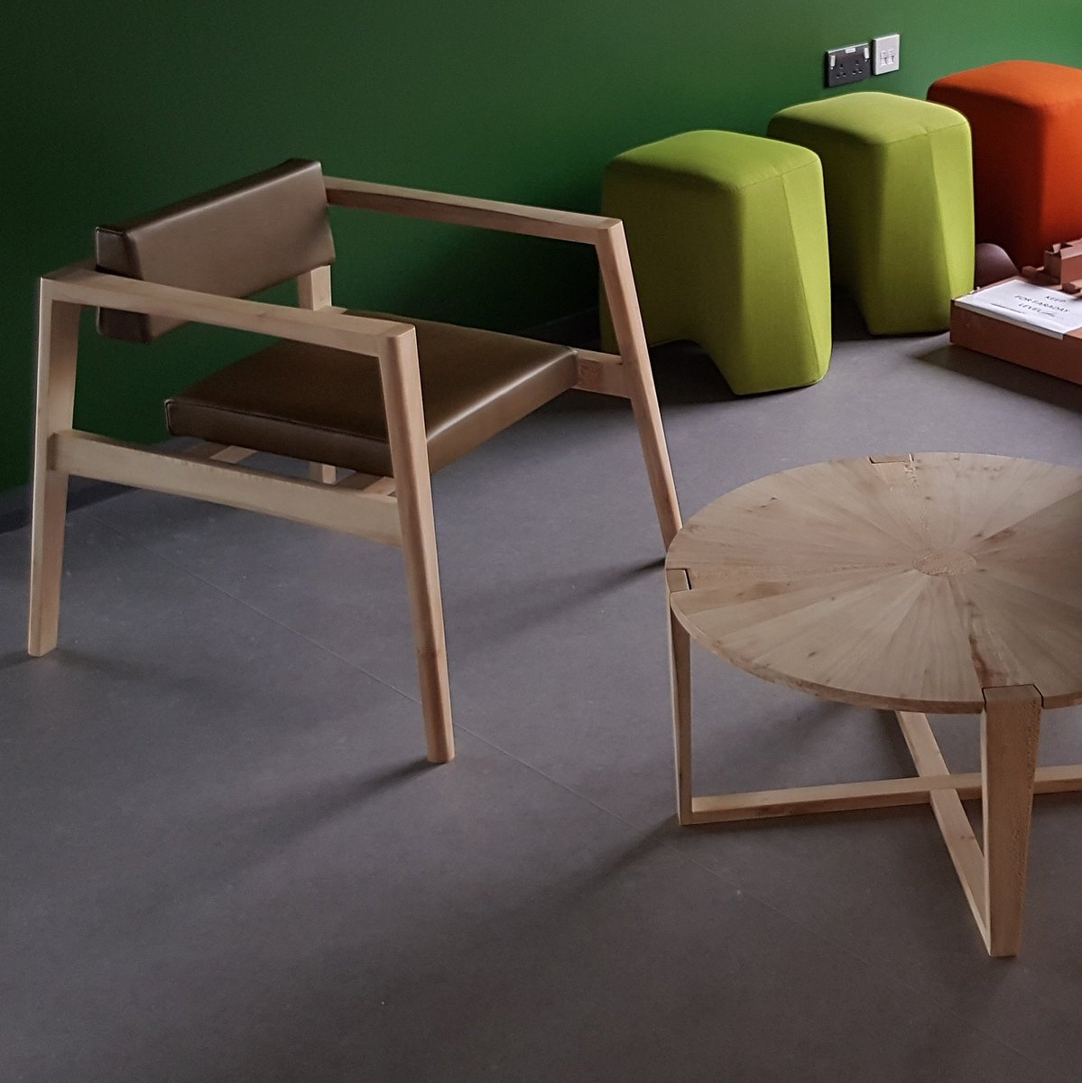 heliconiadesign's tweet photo. Lobby #chairs & #coffeetable delivered 4 #ElephantParkTimberProject #LondonPlane #wood @ElephantParkLDN https://t.co/5AJUqTxnFj
