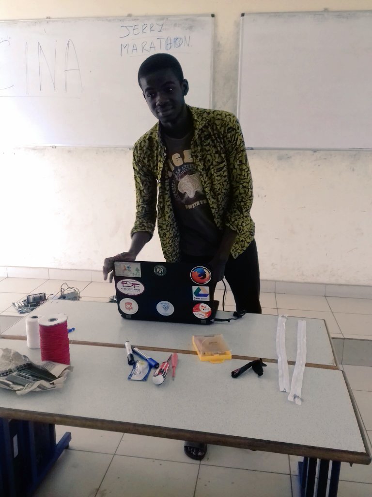 fyouzan's tweet image. J&apos;adore cette relève dans la promotion des logiciels libres en Côte d&apos;Ivoire. Vous êtes notre fierté. #Afrique