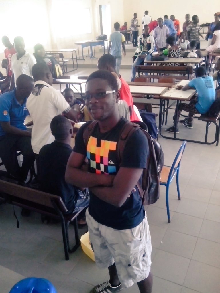 fyouzan's tweet image. J&apos;adore cette relève dans la promotion des logiciels libres en Côte d&apos;Ivoire. Vous êtes notre fierté. #Afrique