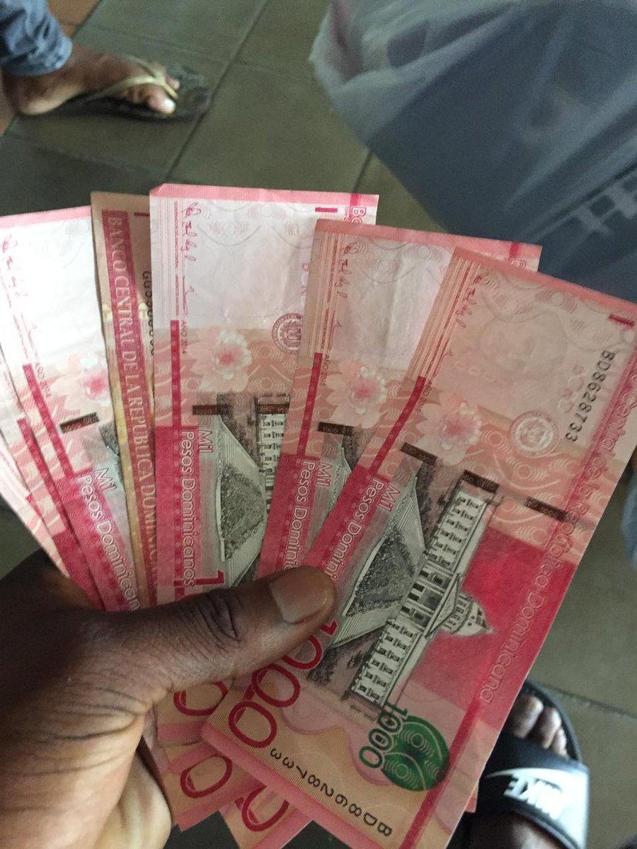 Rome On Twitter 7 000 Peso Aka 150 Us Dollars Https T Co Rv1tuwi0qa Twitter