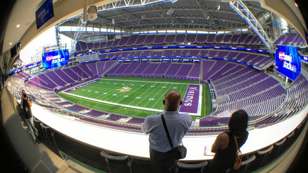 Bank Stadium : Vikings Bank Stadium degree view field ...