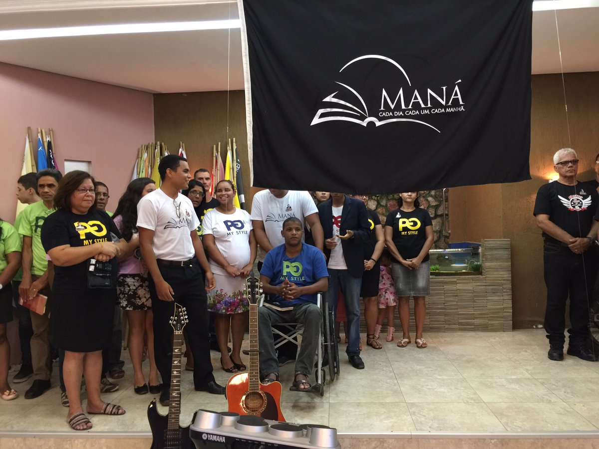 PG Gente em ação trabalha seu ministério com pessoas necessitadas da comunidade. #pgmystyle