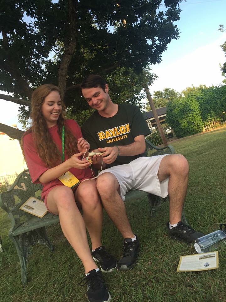 kateLcastle_'s tweet photo. happy birthday Nathan!! glad we share a love for Baylor and Leonard the frog🐻🐸 https://t.co/mLONb5Gf4z