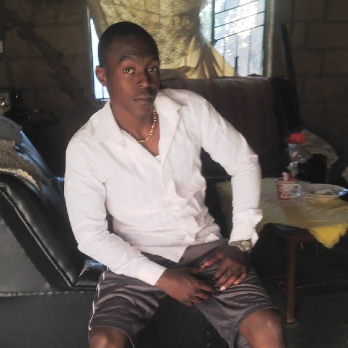 clesiozibia2's tweet image. 