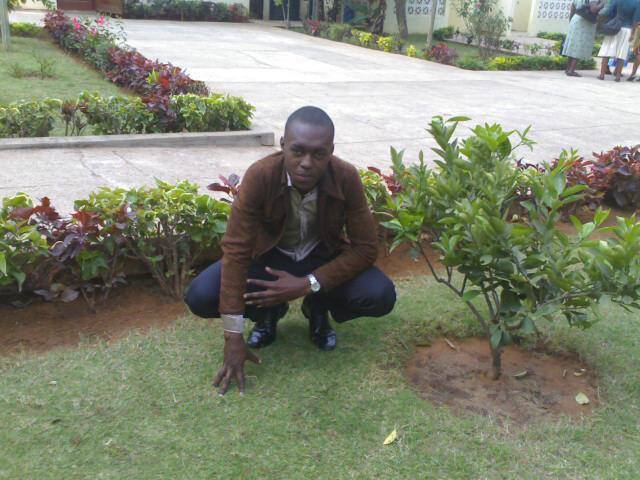 clesiozibia2's tweet image. 