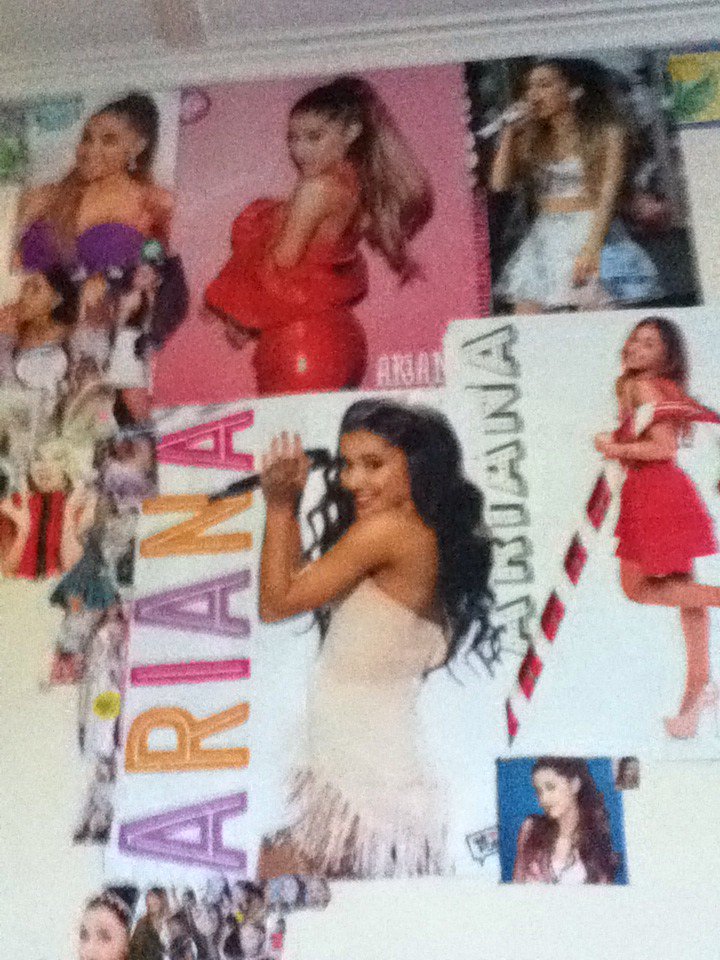 DappyFa's tweet image. I am big fan of @ArariaGrande Arianagrande
