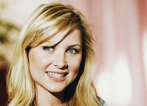 merder_addicted's tweet photo. She's so pretty, like an angel I swear I mean look at her! https://t.co/QYCQfLGedt