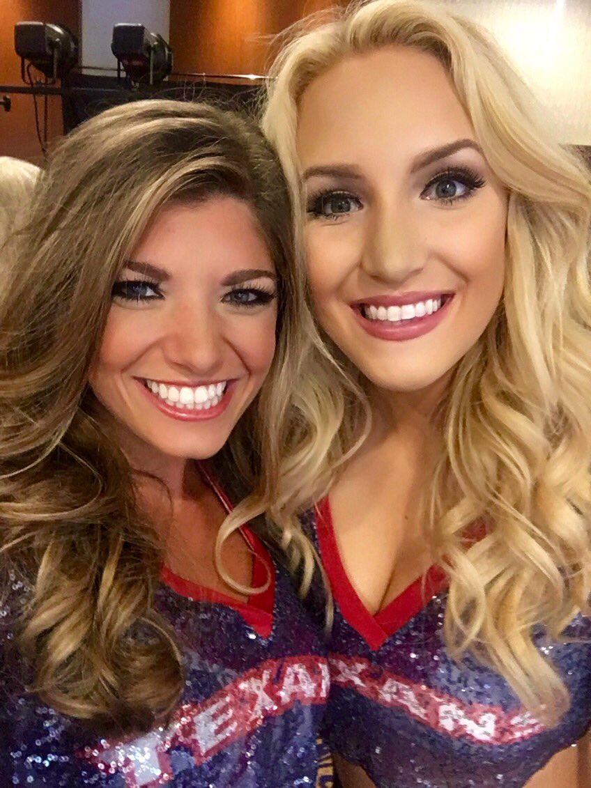 Reckless67Bobby's tweet photo. #goals 7k followers #beauties #SaturdayStunners @HTC_NatalieY @HTC_JulieH  #follow #HTCIsTrending #prettyangels https://t.co/VOt1tAzRMN
