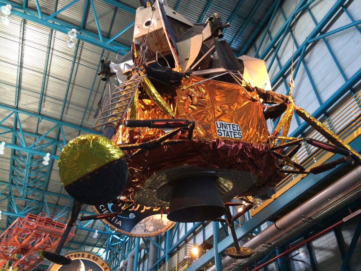 ExploreSpaceKSC's tweet photo. #ApolloSaturnVCenter at #KennedySpaceCenter https://t.co/oHwvcdT4mQ