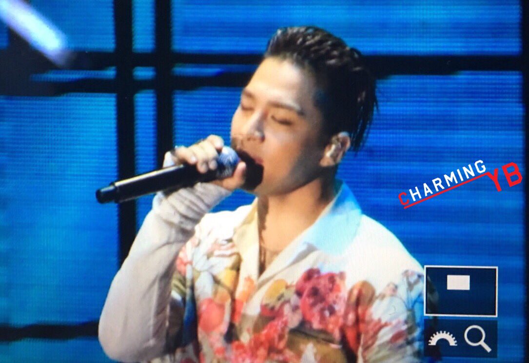 charmingyb's tweet photo. 160723 #MADEVIP FM HONGKONG Day2 @Realtaeyang Good night 💕❤️ #TAEYANG #태양 #영배 #CharmingYB https://t.co/knr0BasFUn