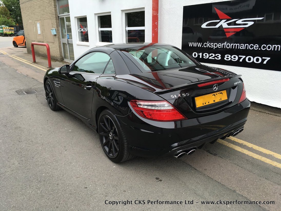 cksperformance's tweet photo. Carbon fibre rear bumper diffuser has been fitted to this #SLK55 #AMG https://t.co/xqukzUESe0 #MercedesPerformance https://t.co/rVOA7p26Ws