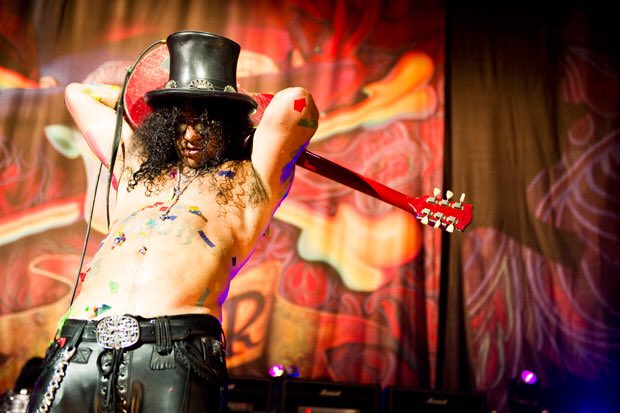 TheMetalCore's tweet photo. #HappyBirthdaySlash 🤘🏼 https://t.co/ibM9clBChH