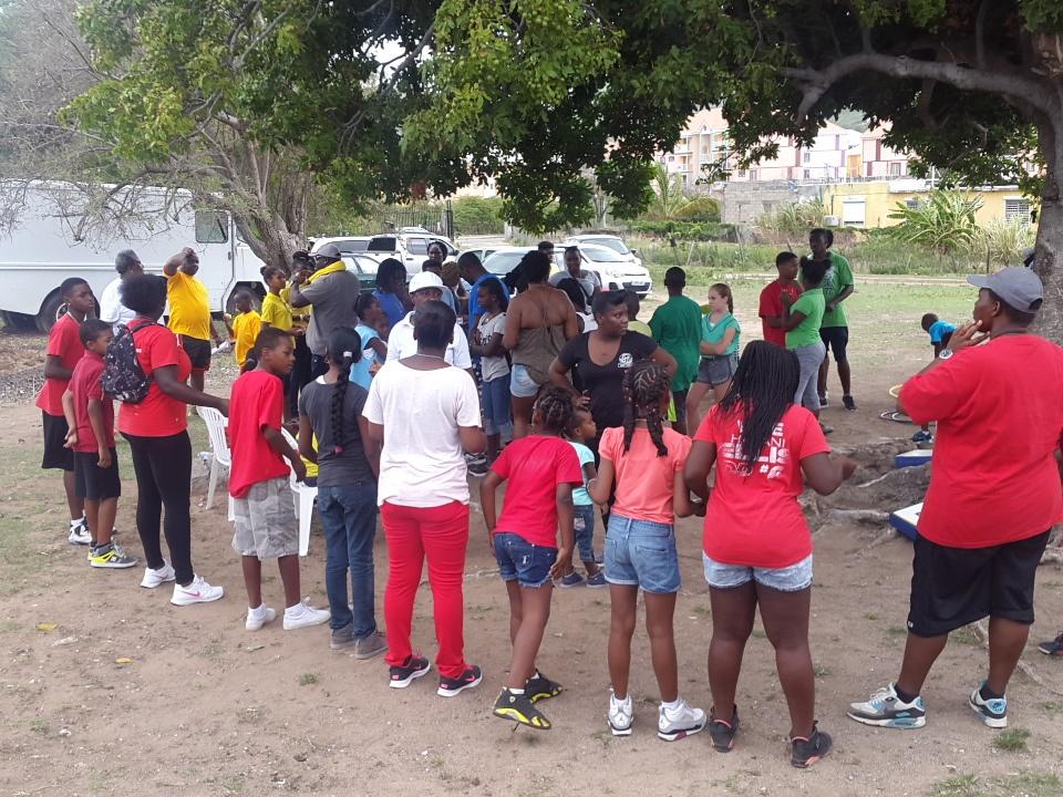 Dafranchise01's tweet photo. Eco-vie #Familyfunday 2016 SXM https://t.co/HVv699PAUR