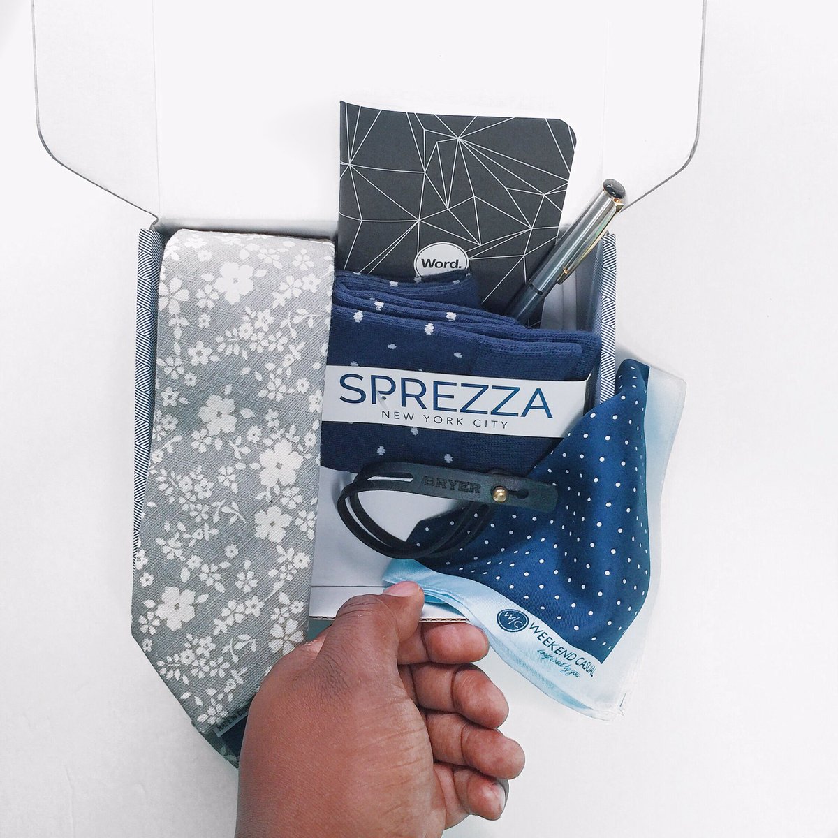 subandstyle's tweet photo. Just got my July @sprezzabox and I'm so ready! Review coming soon.
 #sprezzabox #sprezzanyc https://t.co/Vv1I8zWzGu