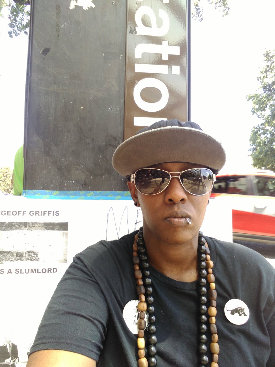 rising4justice's tweet photo. @LSICJustice community organizer @simaleerbg has finished live tweeting from #SaveCongressHeights protest. https://t.co/gFrK1y9hdW