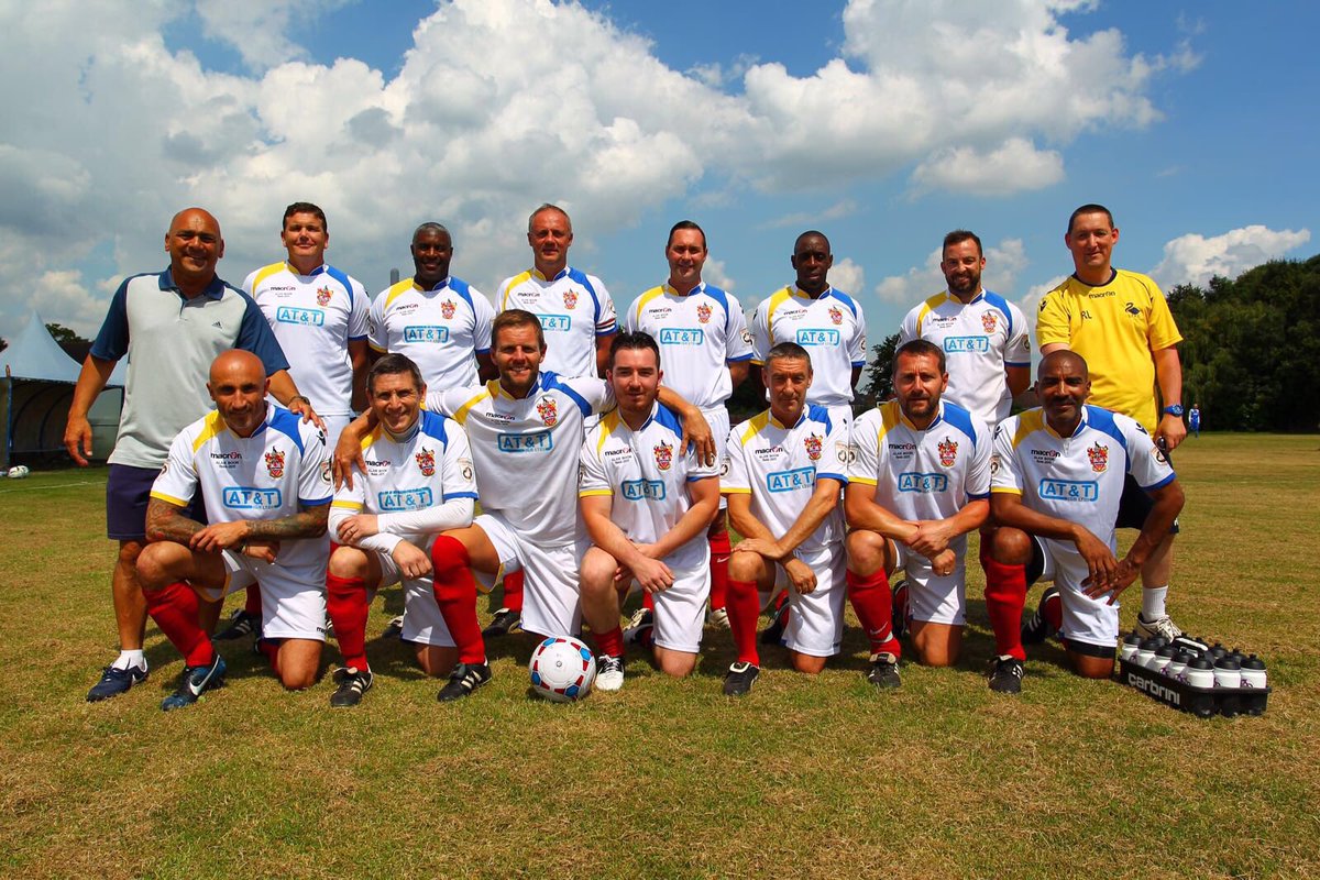 Few of the lads turned out for @StainesTownFC Vets today ⚽️