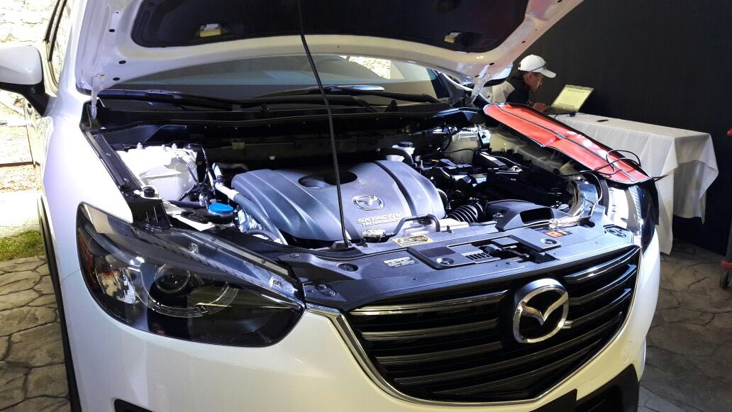 AutosMemoLira's tweet photo. "Somos #OneMazda" Francisco Rangel, humildad ante su gran labor en #MasterTechnicianCompetition @stereocienmx https://t.co/groKOZAq3A