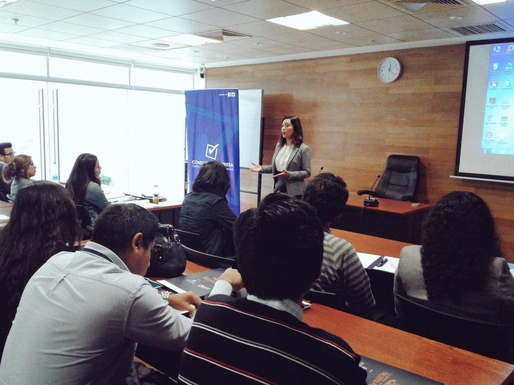ConduceEmpresa's tweet photo. Mariela Baca, Jefa de Comunicación y RSE en la Conferencia de #GestionHumana #PUCP #TalentoPeru https://t.co/JJkSjXq6am