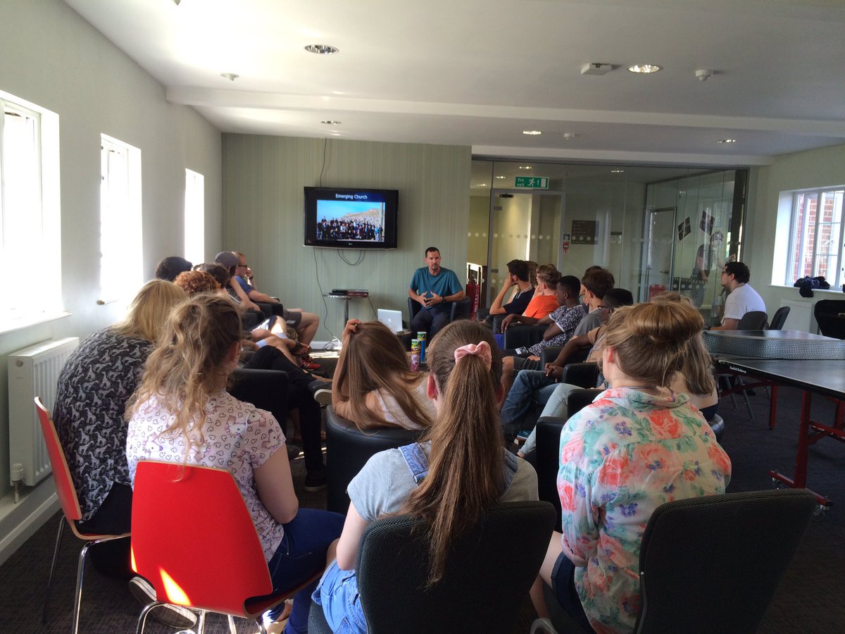 StephGutmann's tweet image. Fabulous weekend so far at @CMJ1809 youth conference #LookUp2