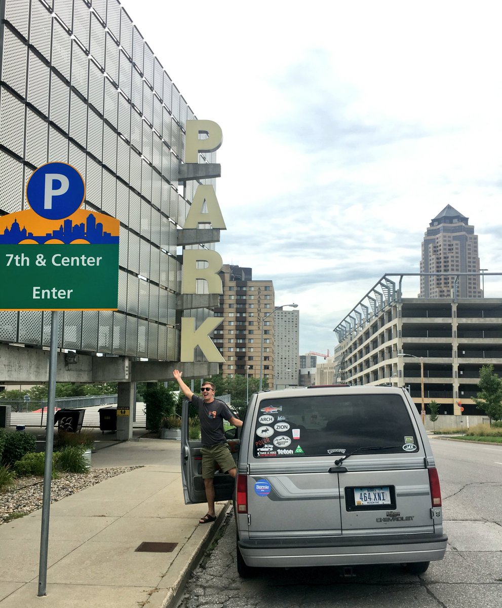 NicholsZach's tweet photo. WE FOUND THE PARK. #AstroVanture https://t.co/KAsf1n4Vop