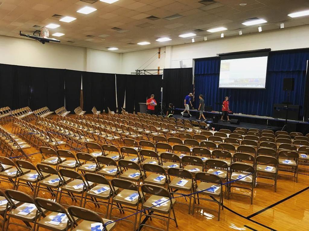 redemptionokc's tweet photo. Here is a sneak peek for you... we're back in the gym with lots of space to grow!
#mobilec… https://t.co/IMzx35tm4J https://t.co/QZwNzVyuy5