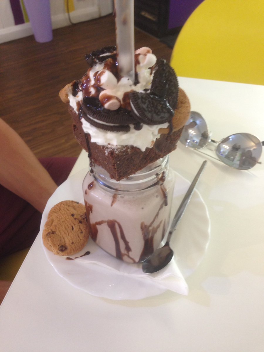 BethroseS's tweet photo. Had a lovely afternoon in #barnoldswick &amp; this monster was the best but from cafe on the square #milkshake #brownie https://t.co/N956HMd15H