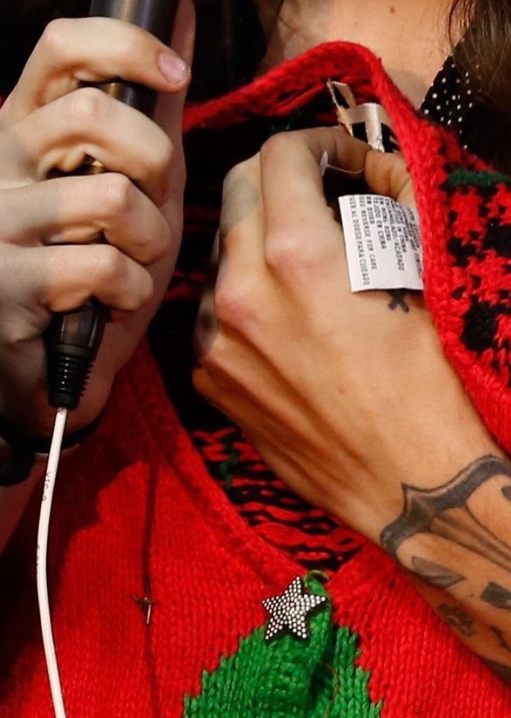 H (@harryposts) on Twitter photo 