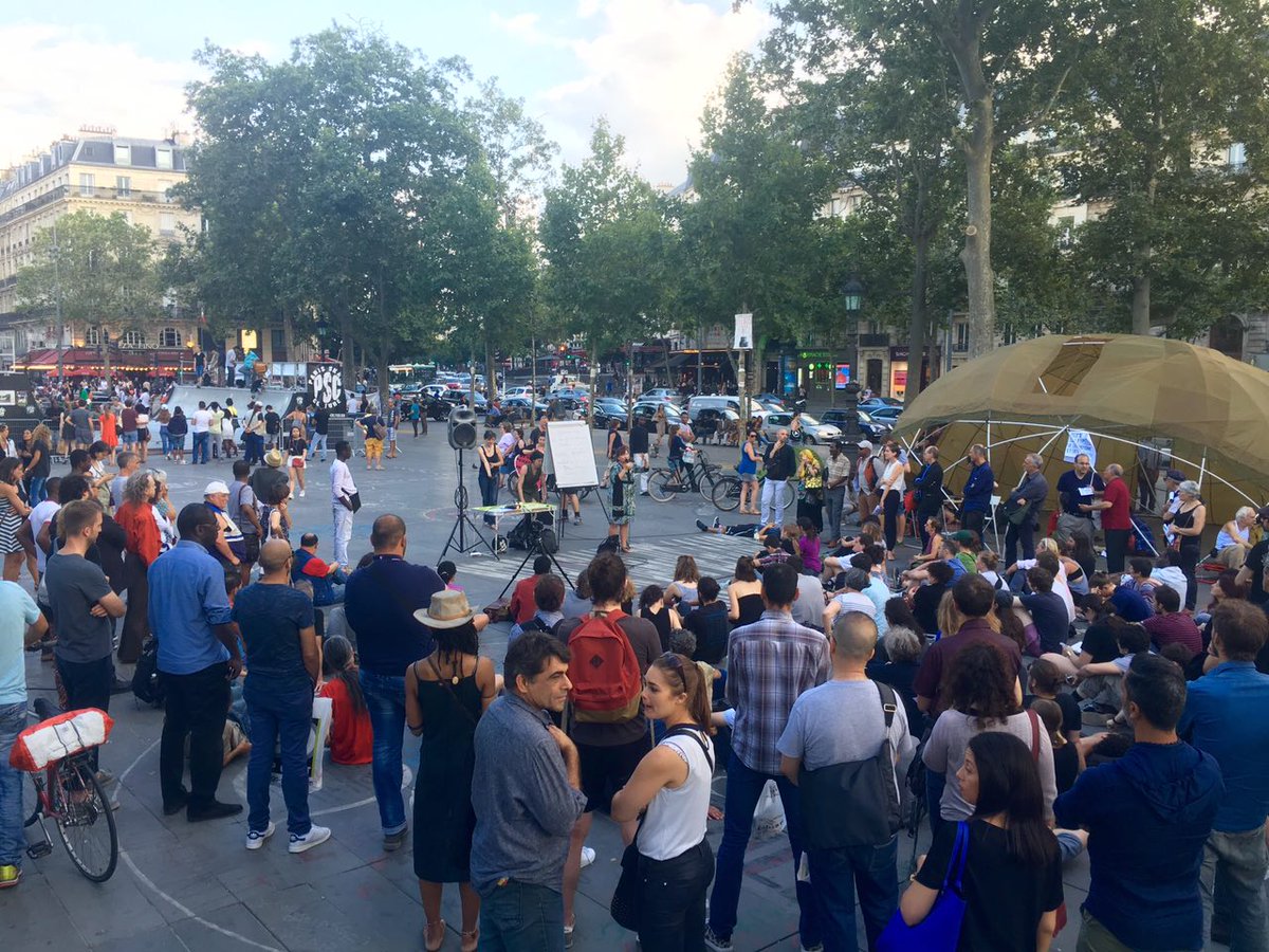 GlobalDebout's tweet photo. ICYMI: Saturday at Republique square!
#Nuitdebout Paris https://t.co/95fm25qUlx