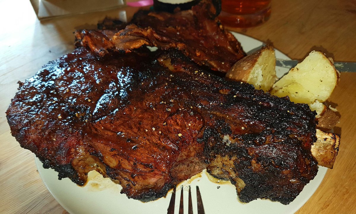 RubnSmokeBBQ's tweet photo. Diet starts on monday. #bbq #biggrillfest #grilling #mansteak #vegans i need a bigger plate or belly! https://t.co/q7mD6Ajn60