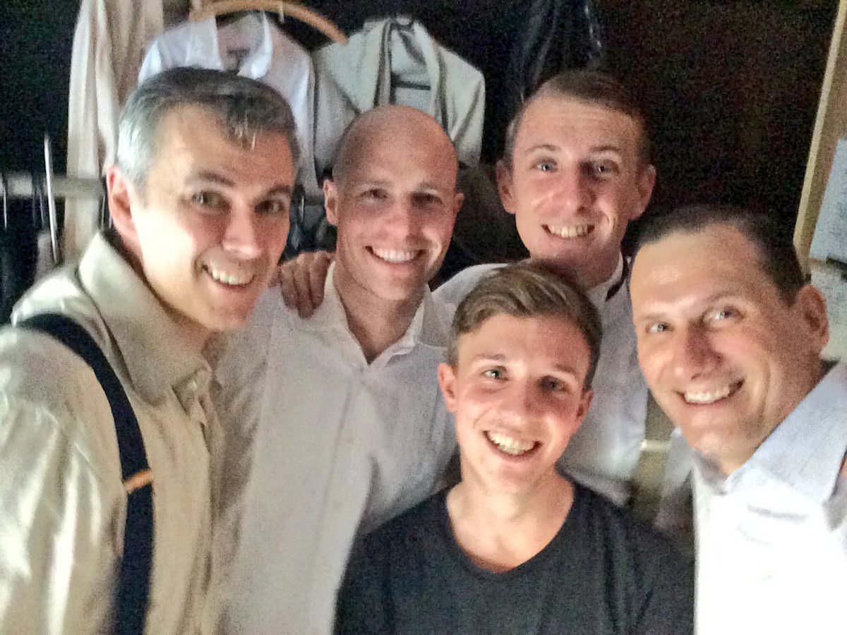 garyfannin's tweet photo. Backstage selfie! Last show tonight. It's been brilliant! Love these guys! @SavagePlayUK @ArtsTheatreLDN https://t.co/l0yt3wKoIw