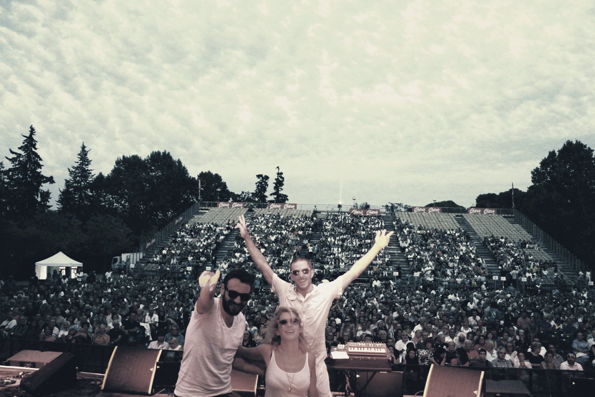 Super soirée en ouverture de <a href="/MICHELPOLNAREFF/">MICHEL POLNAREFF</a> pour les <a href="/nuitsduchateau/">Festival du Château</a> !!!