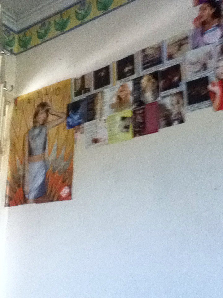 DappyFa's tweet photo. @sparksflyred13 hi I am Taylor swift fan https://t.co/E1l0imXL2p