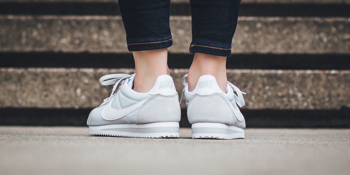nike cortez pure platinum white